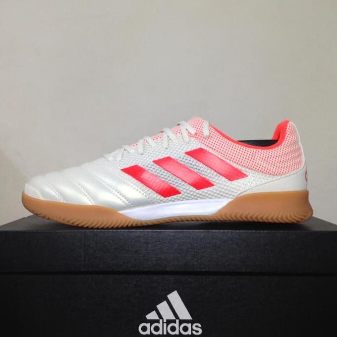 Kualitas Terbaik Sepatu Futsal Adidas Copa 19.3 Sala IN Off White Red D98065 Original SDWEP