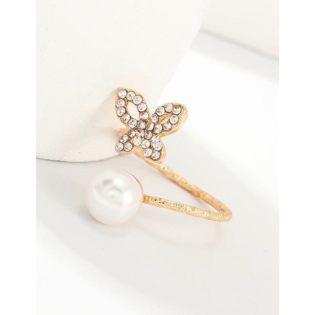 LRC Cincin Fashion Gold Butterfly And Diamond Ring D22193