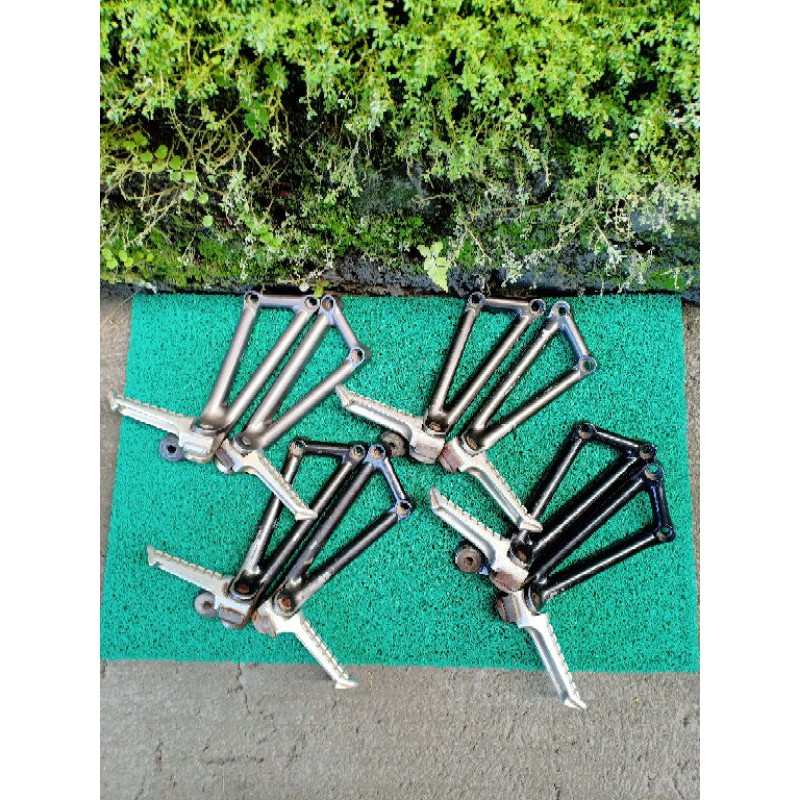 footstep belakang ninja rr