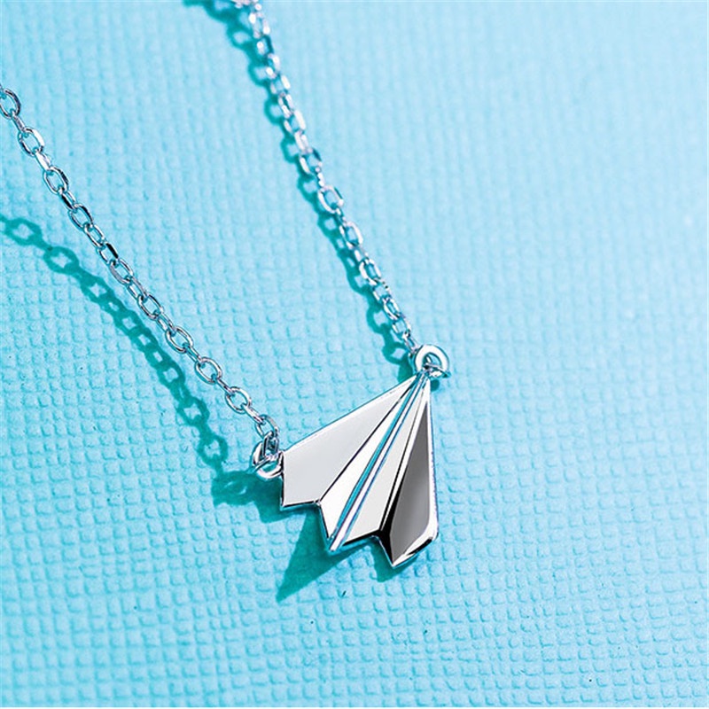 [Ready Stock]Fashion Silver Plated Simple Paper Plane Artistic Pendant Necklace