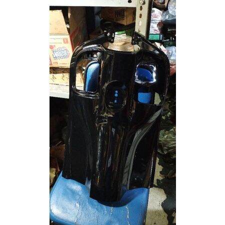 Cover inner lower Dasbor kantong leghsield kunci scoopy new esp k2f 2021 hitam glosy original