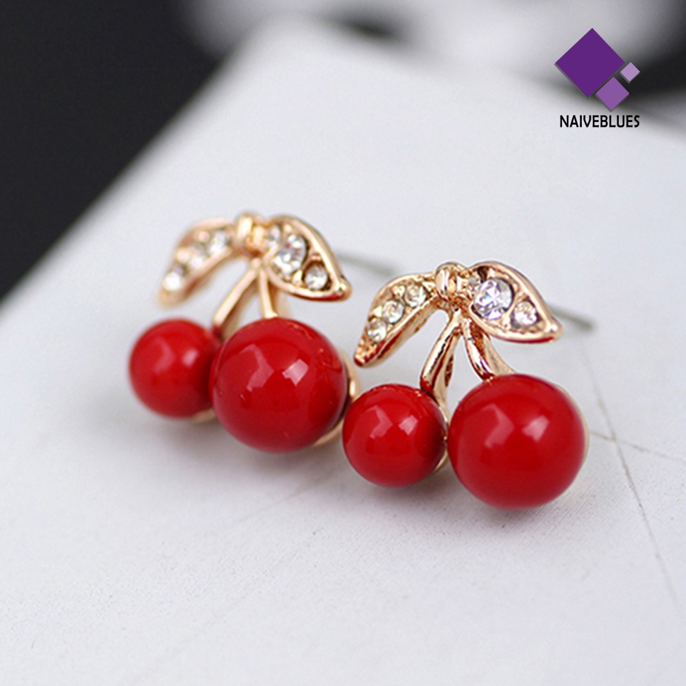 Anting Manik-Manik Ceri Merah Berlian Imitasi Bahan Alloy Warna Emas Untuk Wanita