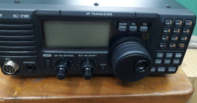 Ssb icom ic 718