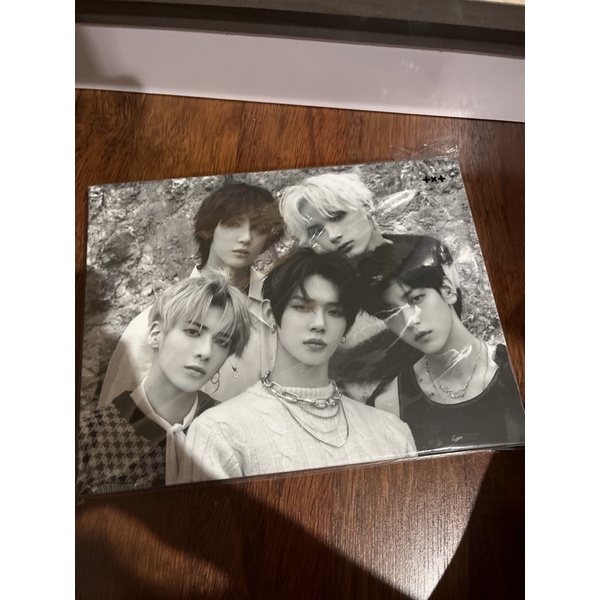 READY INA- TXT HOUR PHOTOBOOK THE 3rd PHOTOBOOK TXT SOOBIN YEONJUN HUENING KAI BEOMGYU PHOTOBOOK HOU