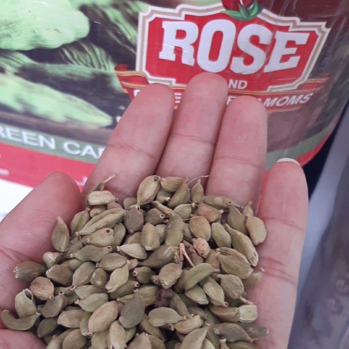 

Roxx.ea - .ea - .ea - Kapulaga Hijao/Kapulaga India/Bumbu Arab/Cardamom 1Kg