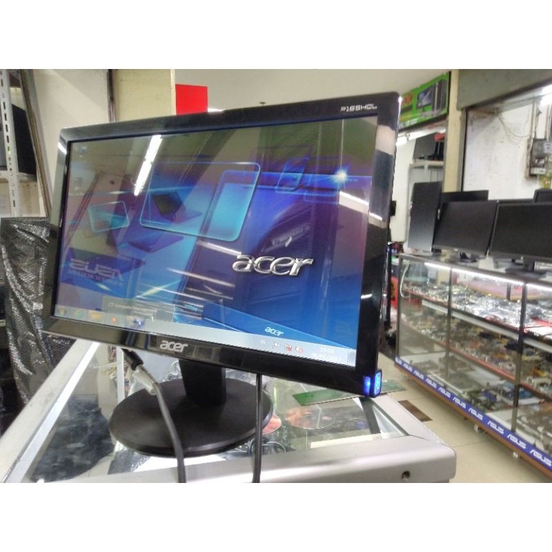 LED MONITOR ACER 16inch MODEL P166HQL KONDISI LIKE NEW