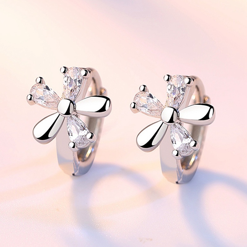 Novel Design Flower Shaped Earrings Hoops Women High Quality Silver Color Cute Girl Accessories Fancy Gift Trendy Jewelry