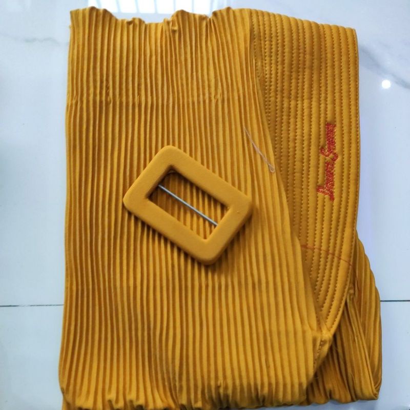 HIJAB INSTAN DG-09 HOODY PLISKET JERSEY BY DAURA GAMA-Kuning kunyit