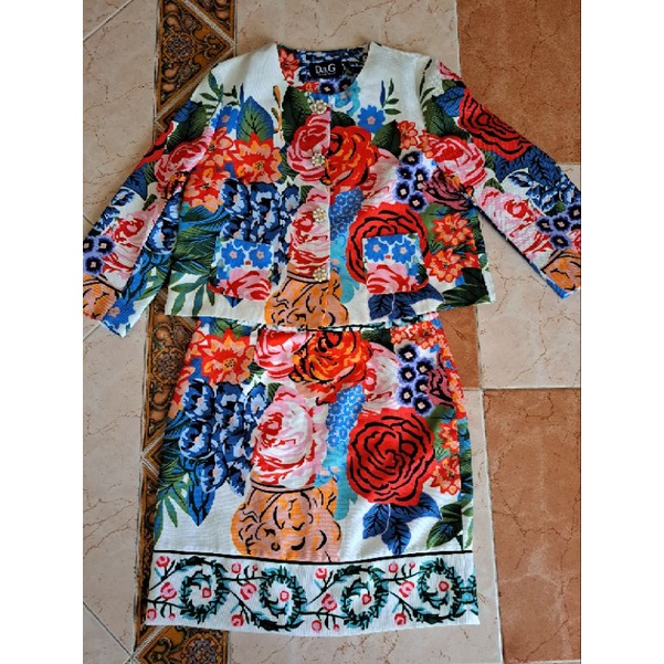 set blazer/skirt corak bunga