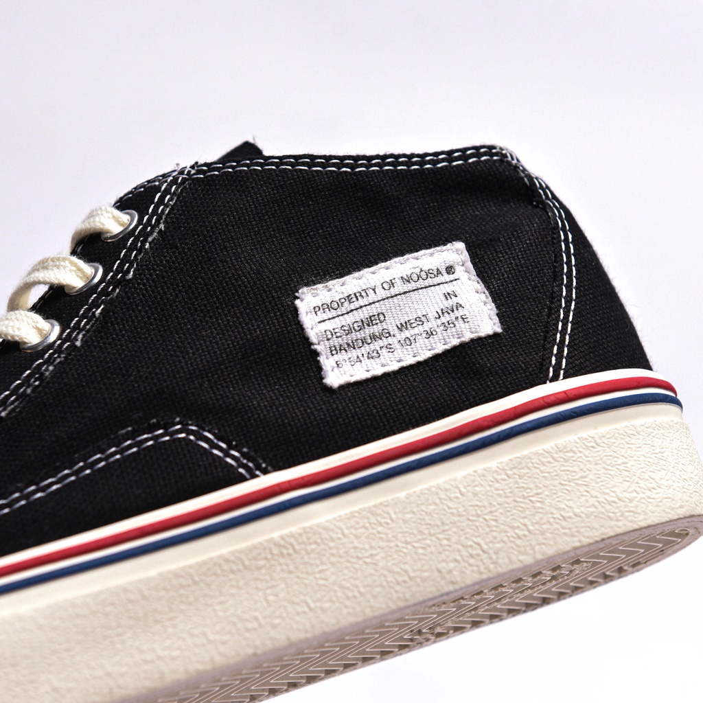 Sepatu Noosa Noah Mid Cut Black/White