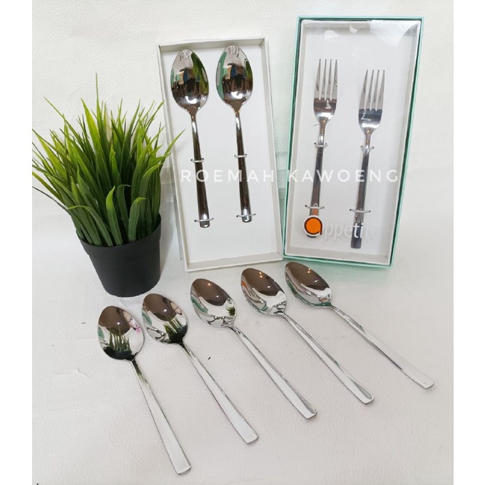 satu lusin set sendok garpu Zayn informa