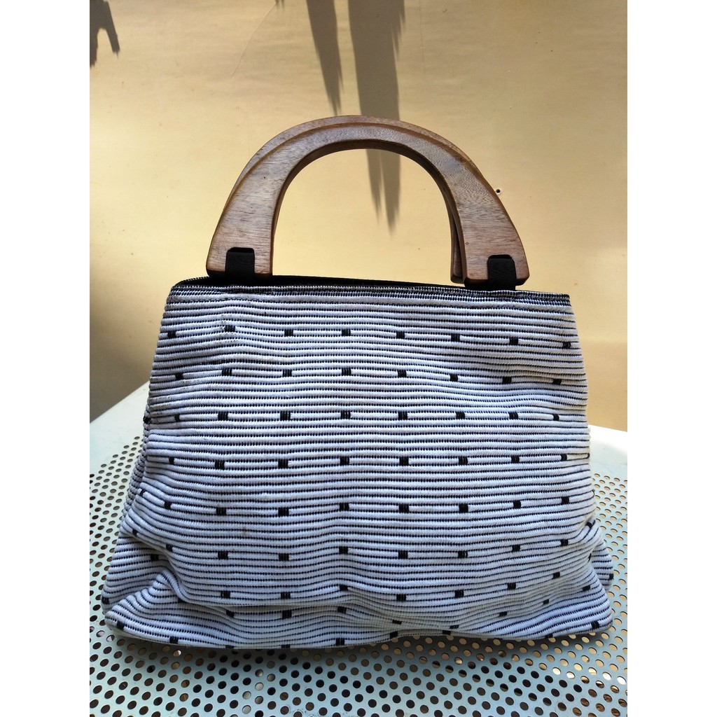 Tas Tangan Wanita Monokrom