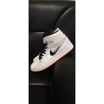 Nike AJ1 mid se fearles edison Chen clot