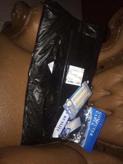 Fantacy.id Gantungan Remote Tv Ac Dvd Dengan Perekat Dinding Remote Hanger Kait Remote 2 Pasang