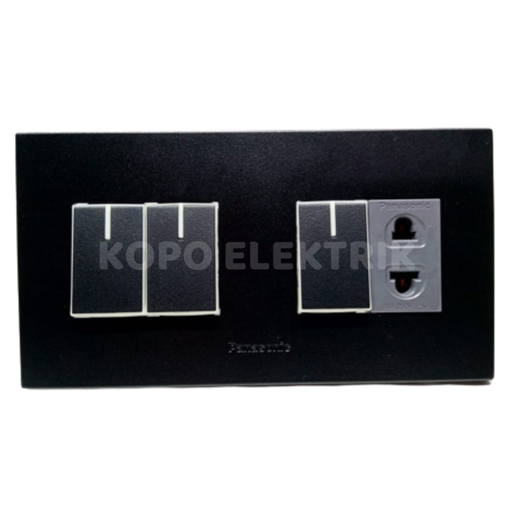 Panasonic Saklar Triple + Stop kontak Inbow Tanam Style Black