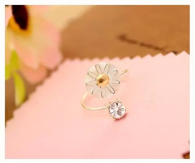 MORYMOSHI C07 Cincin Wanita Bunga Berlian Fashion Wanita Korea Murah