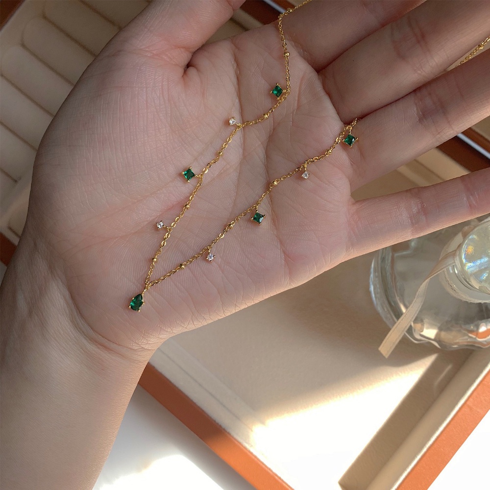 Needway  Temperament Zircon Necklace Girls Choker Clavicle Chain Women Exquisite Copper Green Simple Fashion Jewelry/Multicolor