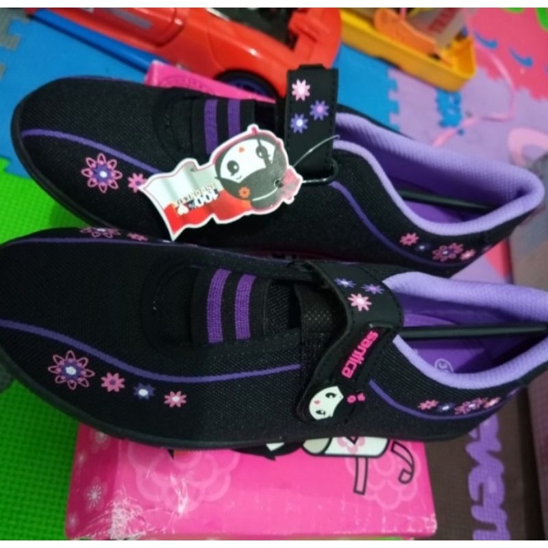 sepatu sekolah anak perempuan cantik Santica michiko minori hitam pink hitam unggu pauD TK SD