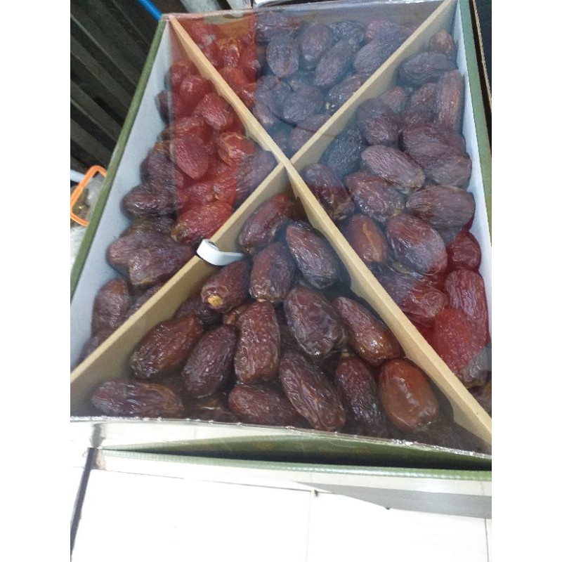 

kurma medjol palestine ukuran 5kg