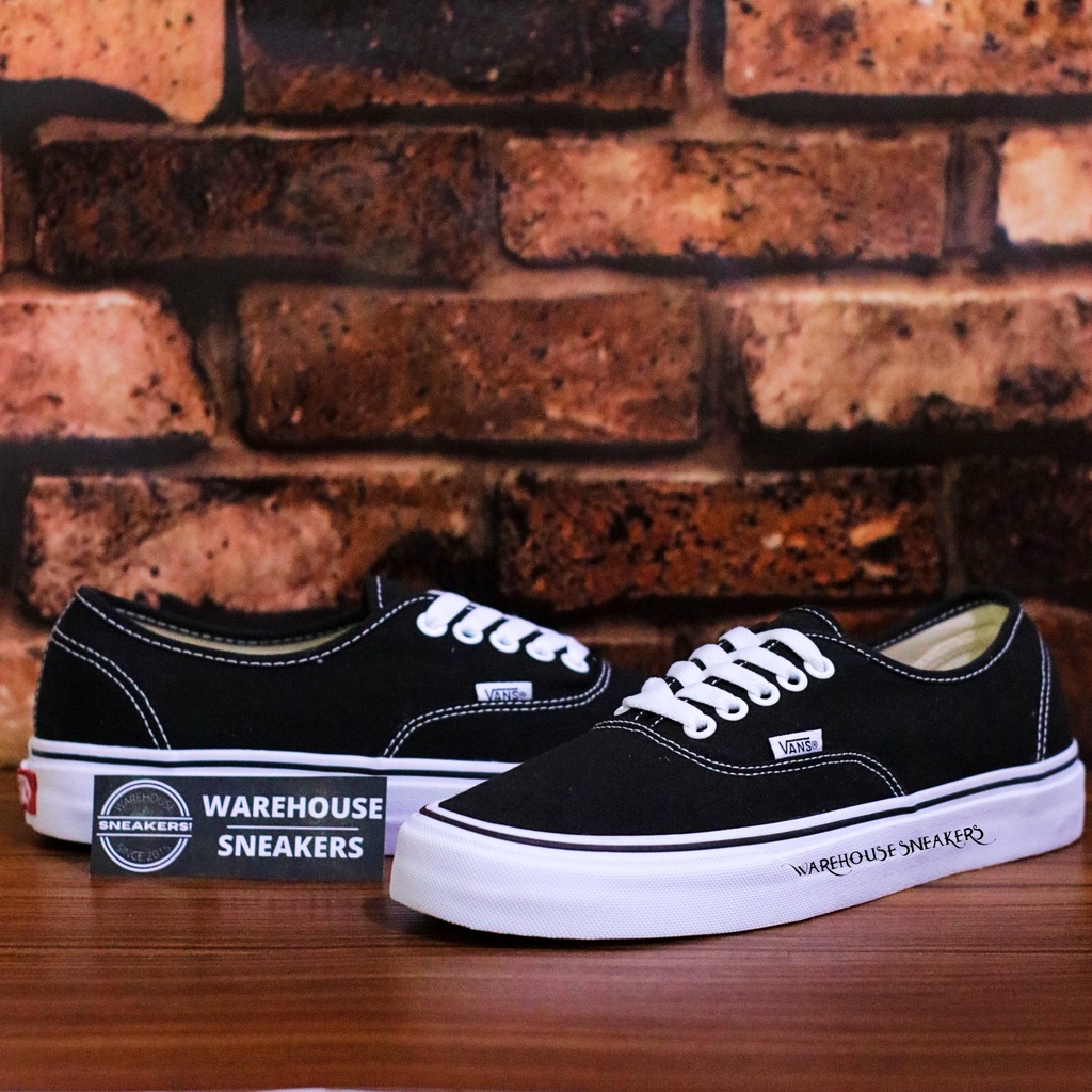 Sepatu Authentic Classic Black White Sepatu Sneakers Authentic Autentik Hitam Putih