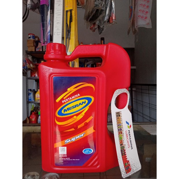 oli mobil Pertamina Mesran super 4 liter sae 20w-50 untuk mobil bensin