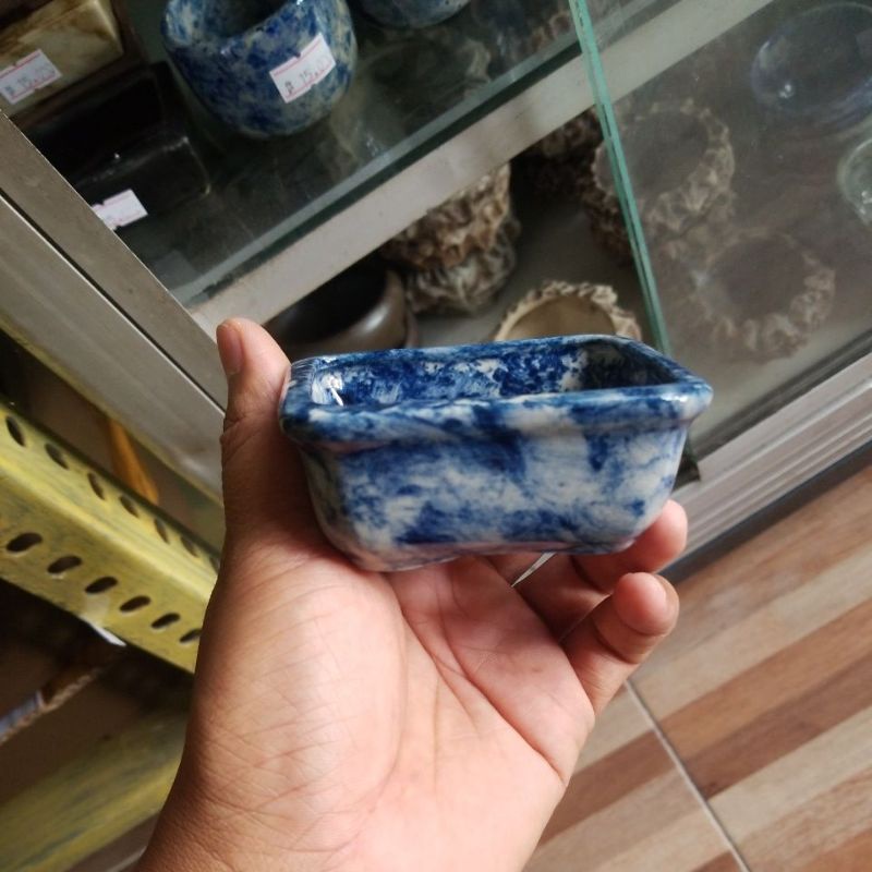 Pot Keramik Persegi Panjang JP088