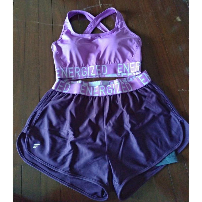 (Preloved) Set Sport Bra& Hot Pants Energized