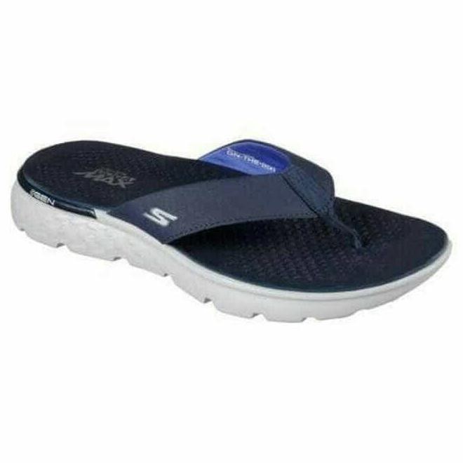 goga max skechers flip flops