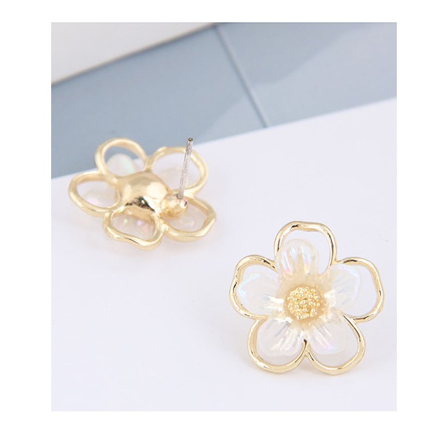 LRC Anting Tusuk Fashion Golden Pearl Flower Alloy Hollow Earrings A61815