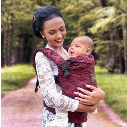 Ultimo wcssc cuddle me / gendongan bayi