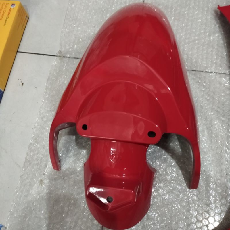 FRONT FENDER SPAKBOR DEPAN SELEBOR DEPAN SCOOPY FI ESP 2017 MERAH IMITASI WIN