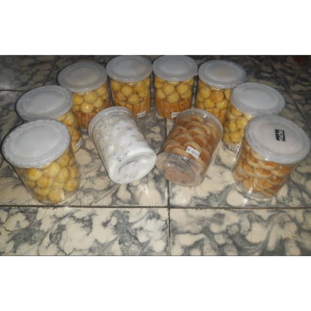 

Kue kacang/nastar/kastengel