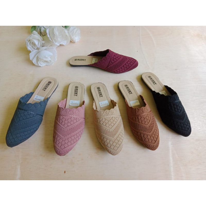 Sandal Flat rajut wanita/Sandal Slop Wanita