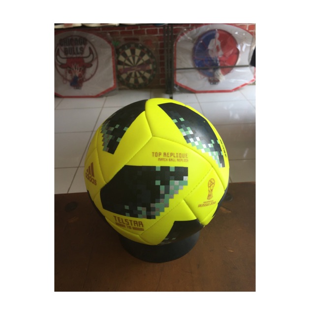 BOLA FUTSAL ADIDAS TELSTAR 18 SIZE 4 WORLD CUP TOP GLIDDER MATCH BALL REPLIKA