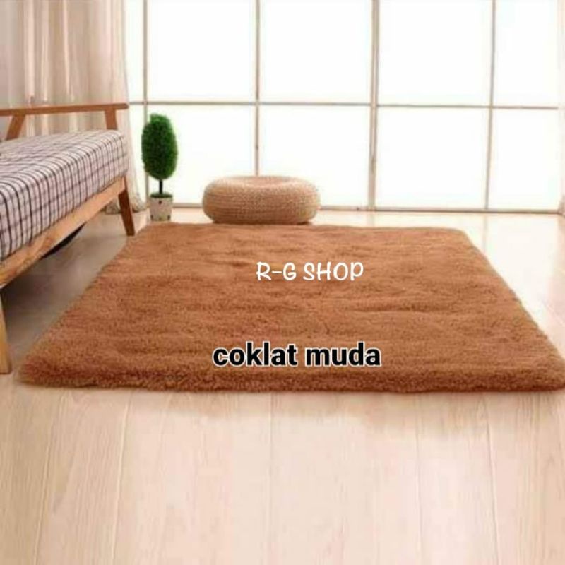 Karpet Bulu Rasfur / Karpet Bulu Rasfur Isi Busa