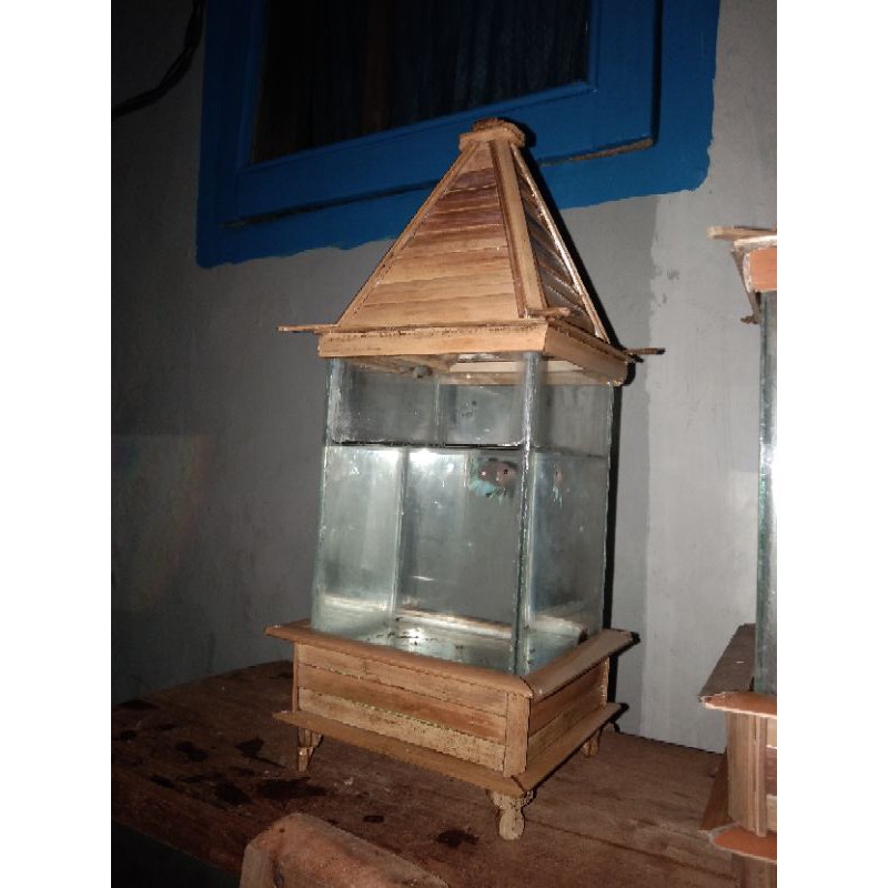 Aquarium hiasan bambu