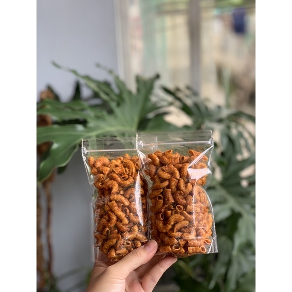 

Makaroni Kriuk Pedas Daun Jeruk