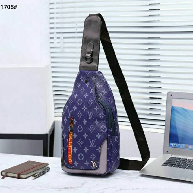 New Arrival Collection    💼💼

.....Lv Louis Vuitton Chest Bag.....
Kode 1705#