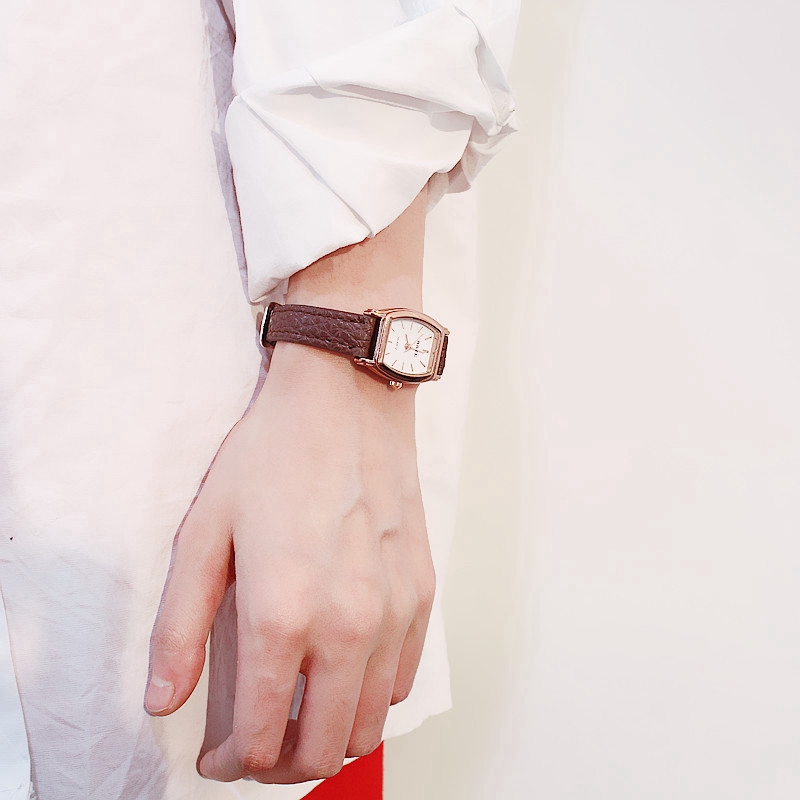 【KOK】✅COD Jam Tangan wanita Jam Tangan Quartz Gaya Retro Arloji kecil Sabuk-2