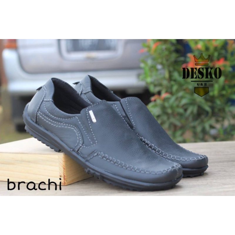 Sepatu Slip On Pria Kulit Murah Hitam
