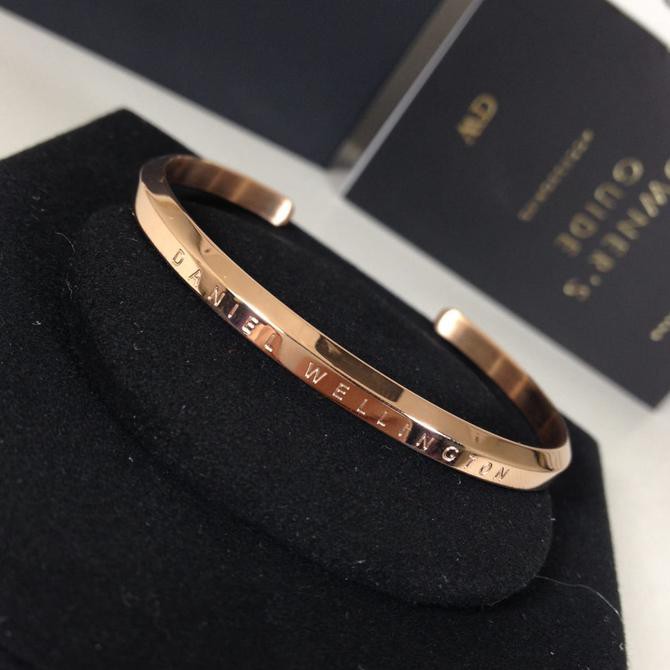 Gelang Cuff Daniel Wellington