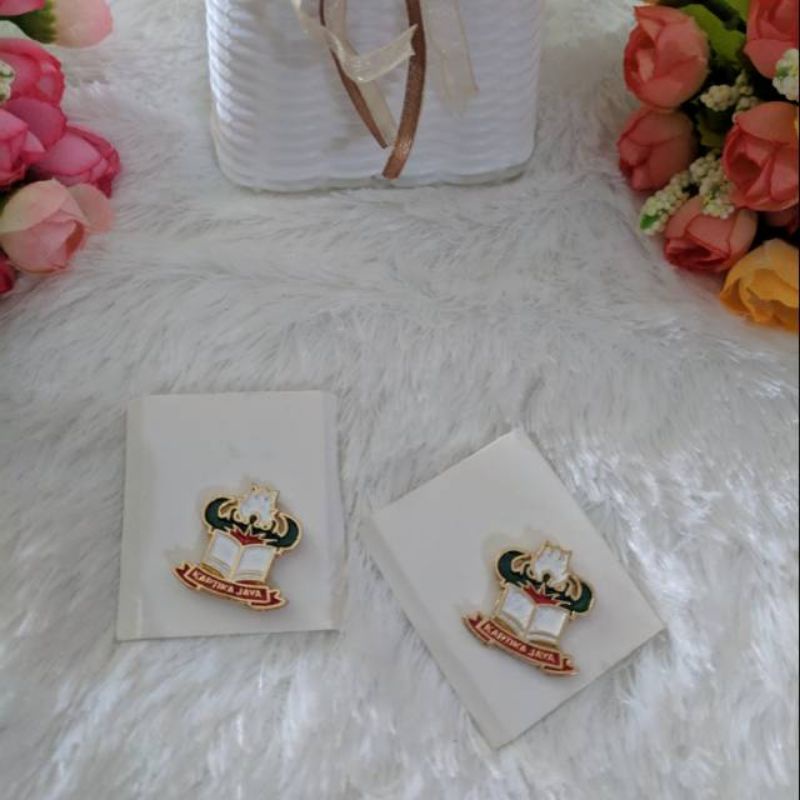 lencana yayasan persit