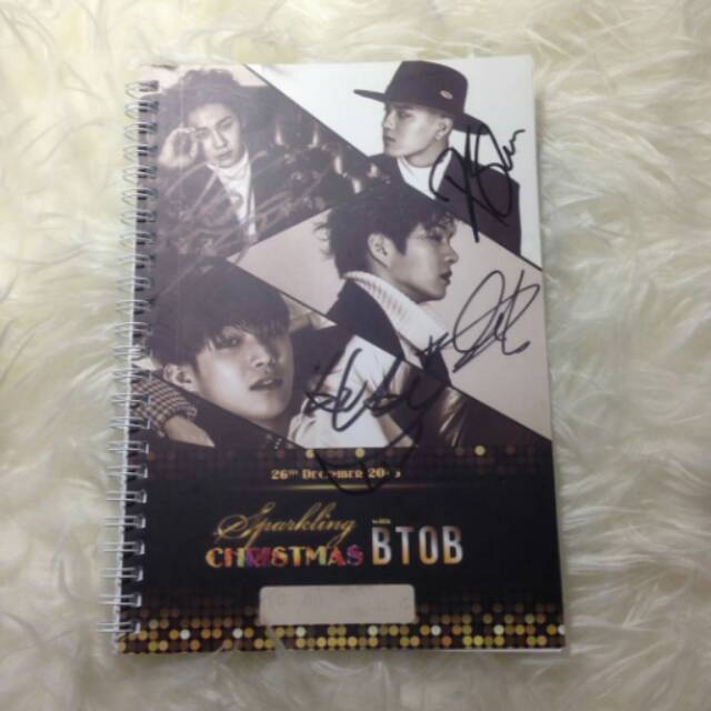 

BTOB Signed notebook [real sign]