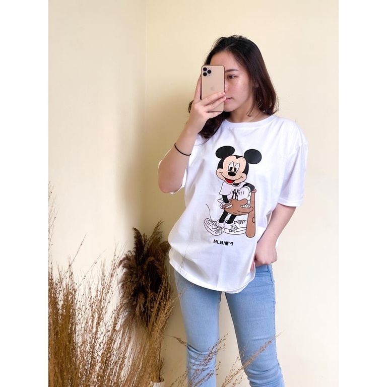 Kaos Oversize Wanita Bahan Cotton Combed 30s Kaos Wanita Lengan Pendek