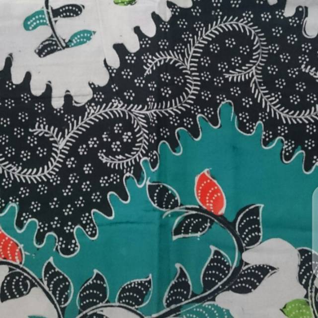 KAIN BATIK SUMENEP MADURA MOTIF DAUN, KOMBINASI WARNA HITAM, PUTIH dan TOSCA