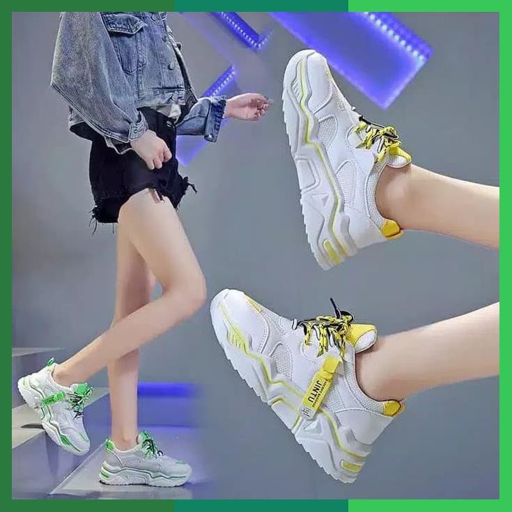 Sepatu Sneakers Wanita Jintu Hitam, 37