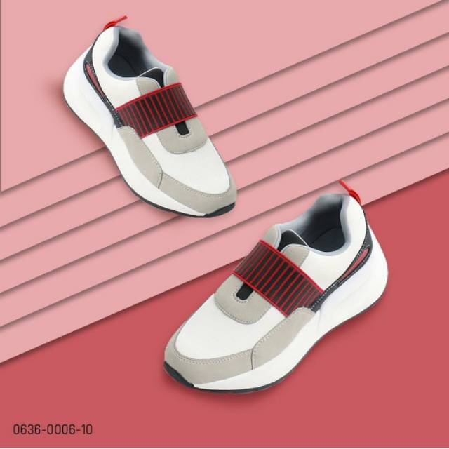 Sepatu Nameless by Elizabeth