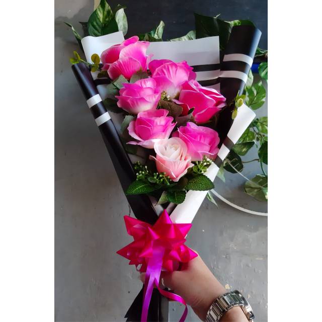 BUKET BUNGA MURAH SURABAYA ARTIFICIAL VALENTINE