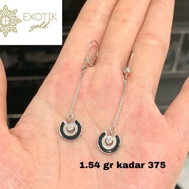 Anting emas putih panjang kadar 375 berat 1.54 gr
