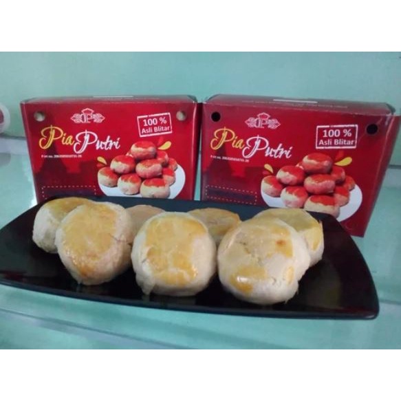 

Makanan Khas Kota Blitar PIA PUTRI isi Kacang hijau